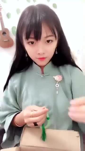 逗网红,揭秘网络红人的魅力与争议