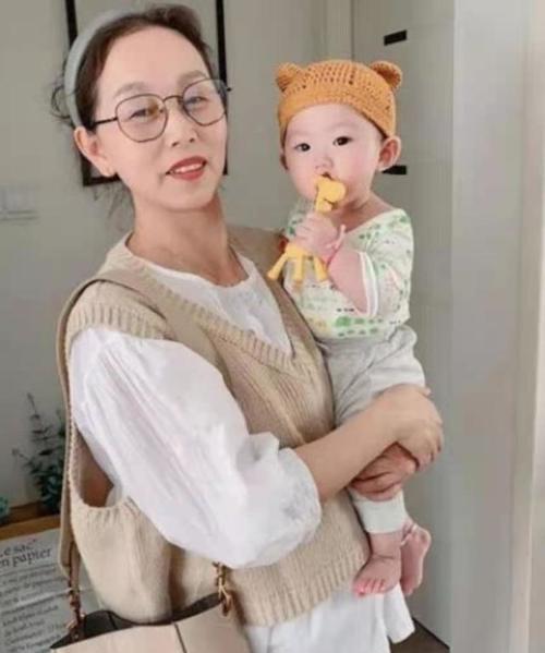 妈妈拍网红,温馨日常与网络魅力交织